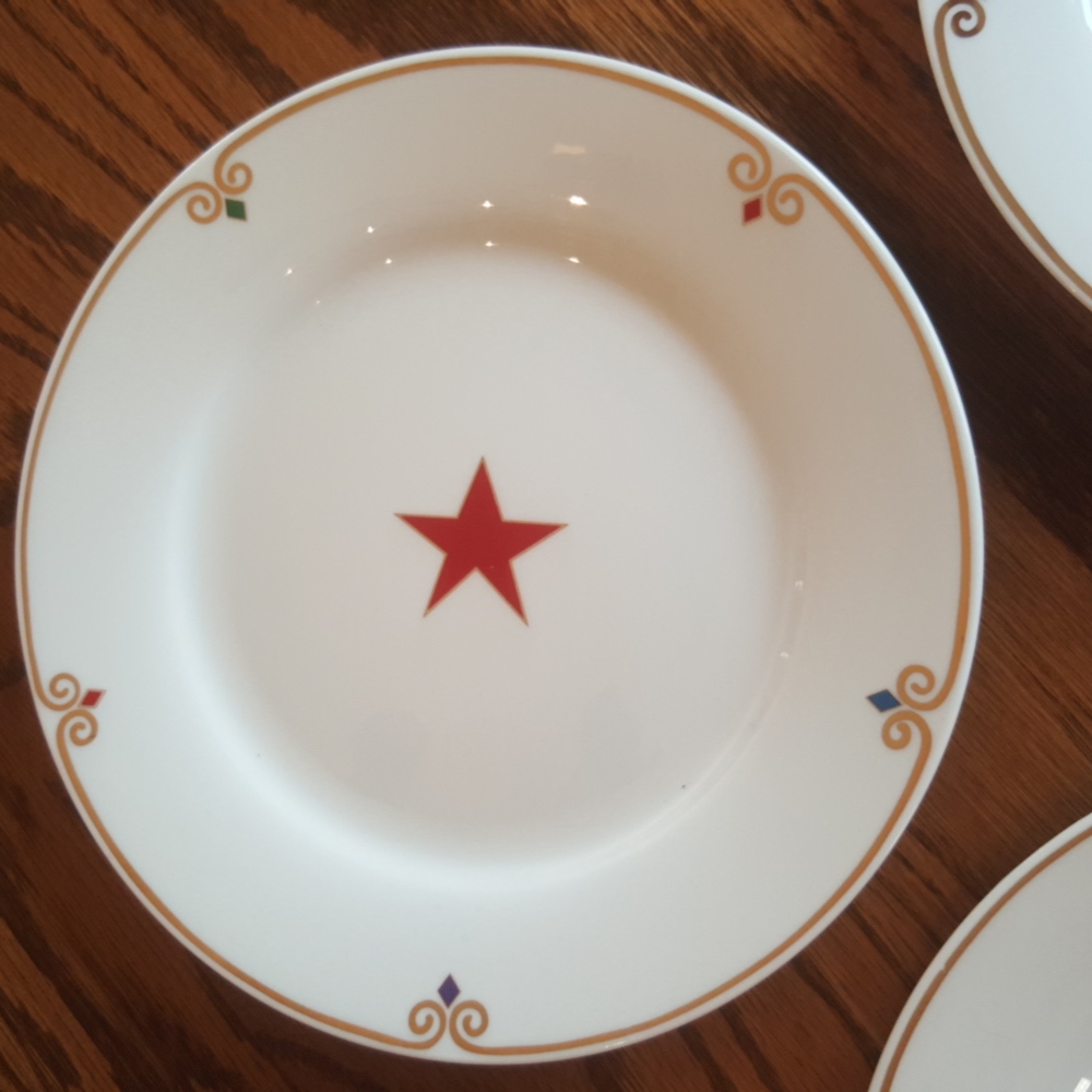 Pier 1 CELEBRATION Star Porcelain 7.5" Plate